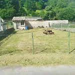 Jolie Maison Dans Petit Village