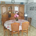 Holiday home Jolie Maison Dans Petit Village *