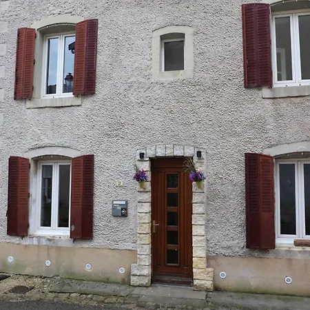 Jolie Maison Dans Petit Village * Vignory