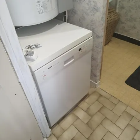 Jolie Maison Dans Petit Village