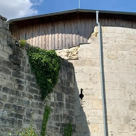 Jolie Maison Dans Petit Village Дом отдыха Vignory