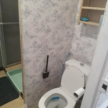 Jolie Maison Dans Petit Village *