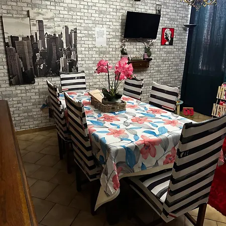 Jolie Maison Dans Petit Village Дом отдыха