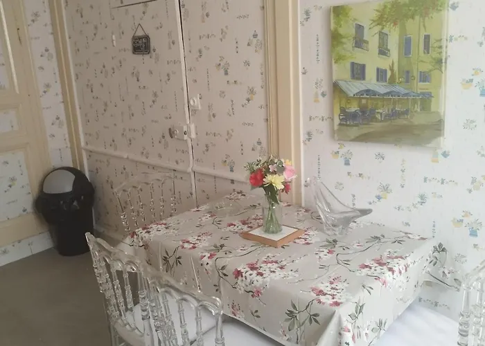 Σπίτι διακοπών Jolie Maison Dans Petit Village Vignory