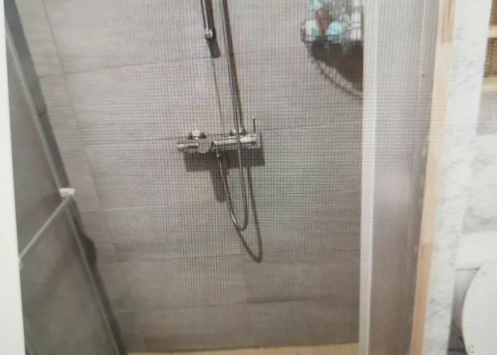 Jolie Maison Dans Petit Village *